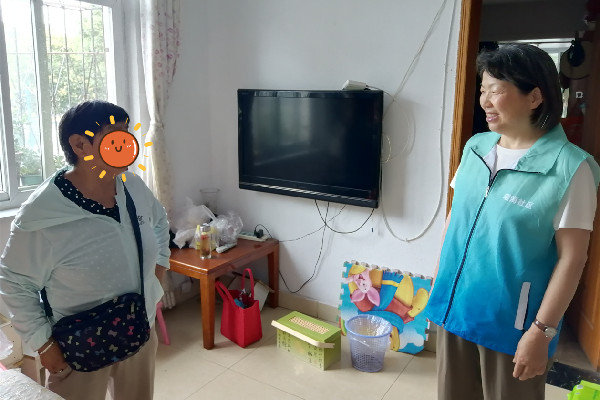 粽叶飘香迎端午，温情走访暖人心——阳光心健践行方桥社区精康群体节日帮扶服务