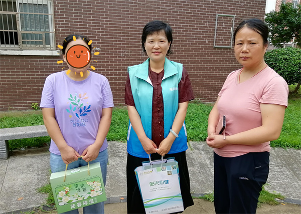 入户暖心护康复，精准关爱伴同行——阳光心健走进勤劳社居委开展精康对象入户走访活动