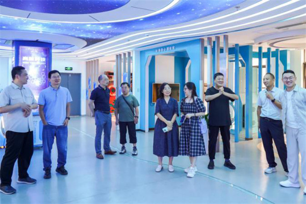 凝心聚力共话心理健康——民盟、民建、致公党代表莅临阳光心健调研交流