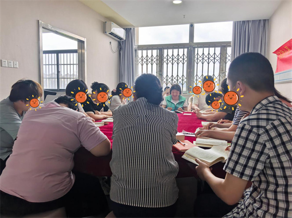 书香润心灵，自愈伴成长——阳光心健开展第三期精康主题读书会活动
