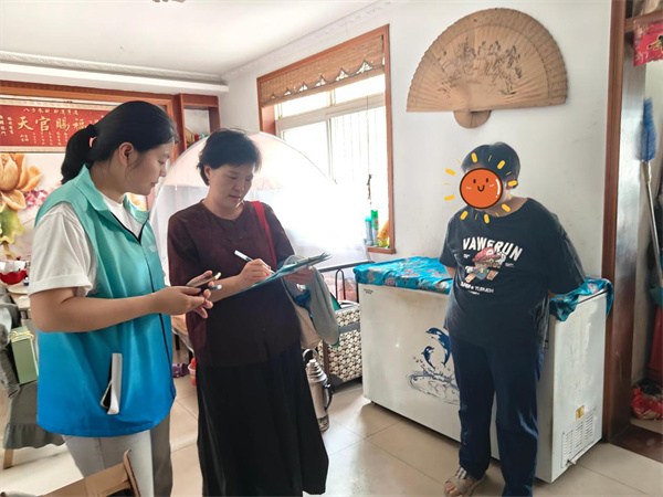 入户暖心护康复，精准关爱伴同行——阳光心健走进勤劳社居委开展精康对象入户走访活动